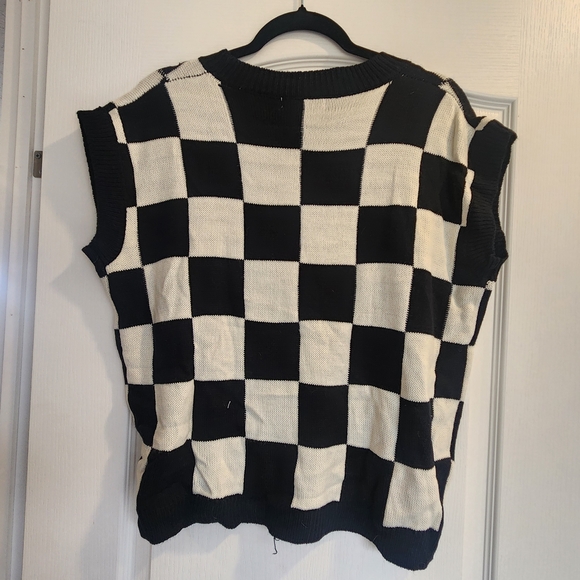 Blakeley Designs Black and White Checkered Sweater Vest Size S/M BNWT - Picture 4 of 4